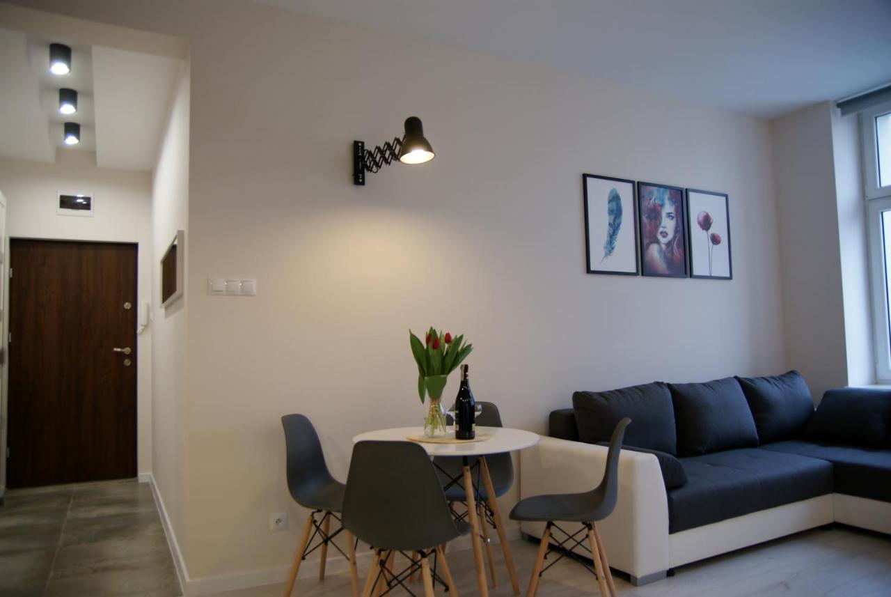 Charming Apartment In The City Centre, Lodz Extérieur photo